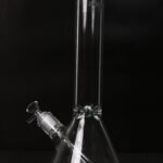 Classic Beaker Bong in Pakistan