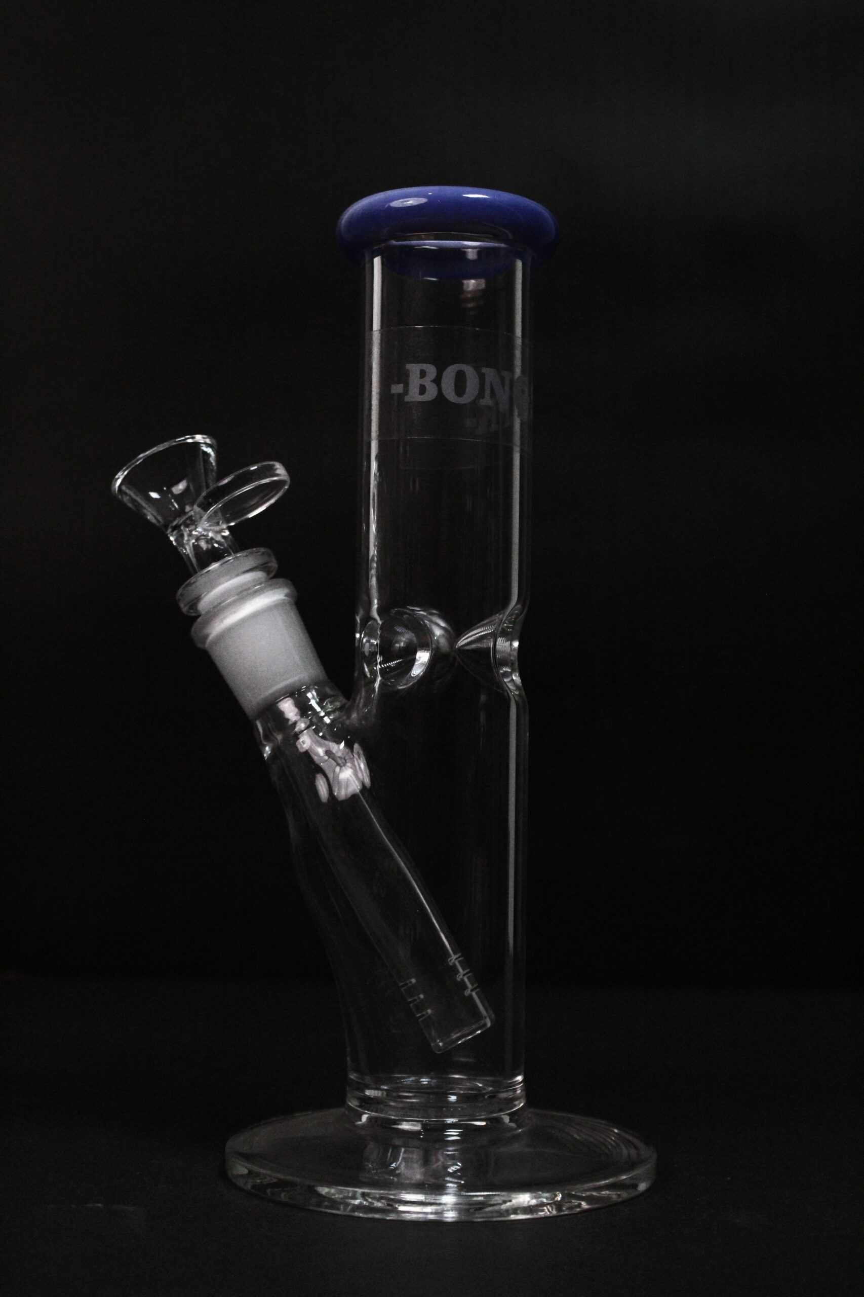 Small straight bong in Pakistan