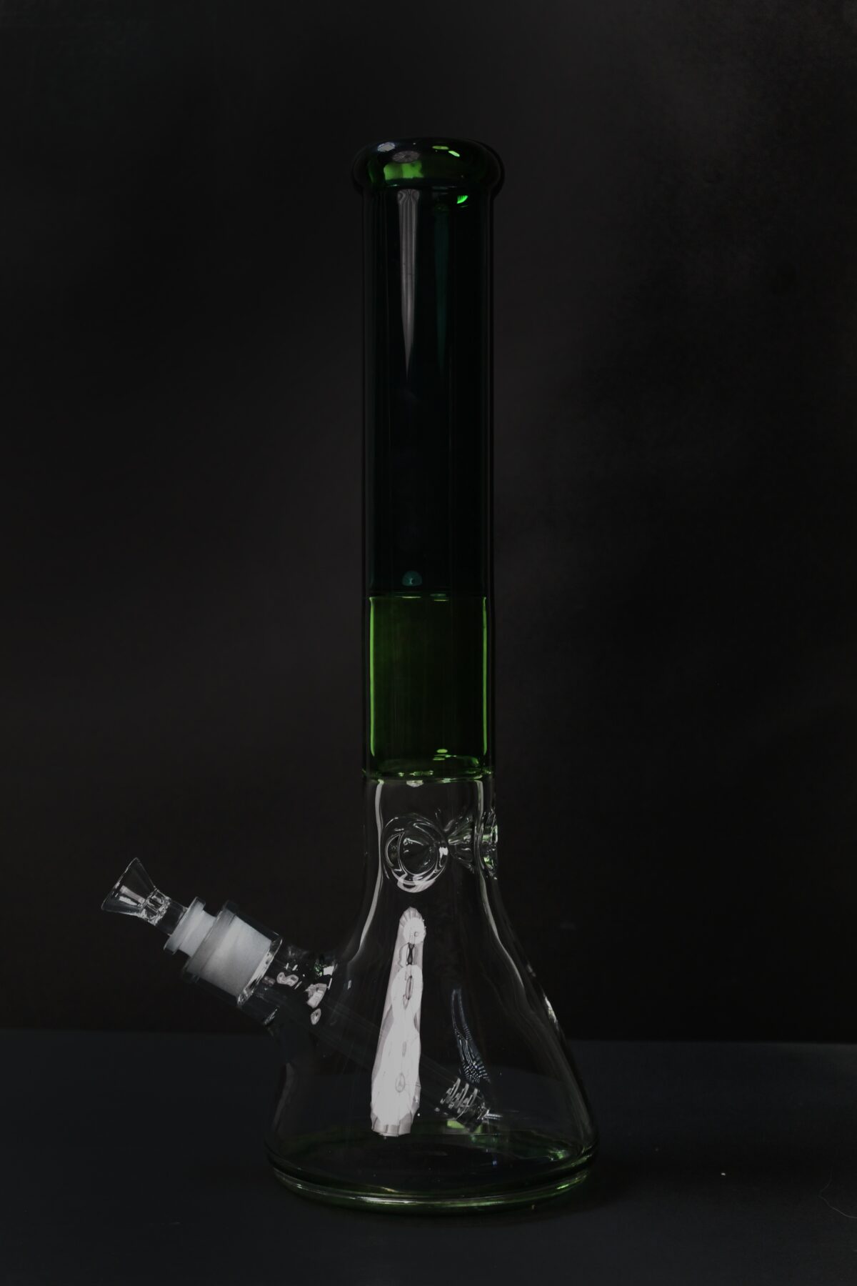 Turquoise Beaker Bong in Pakistan