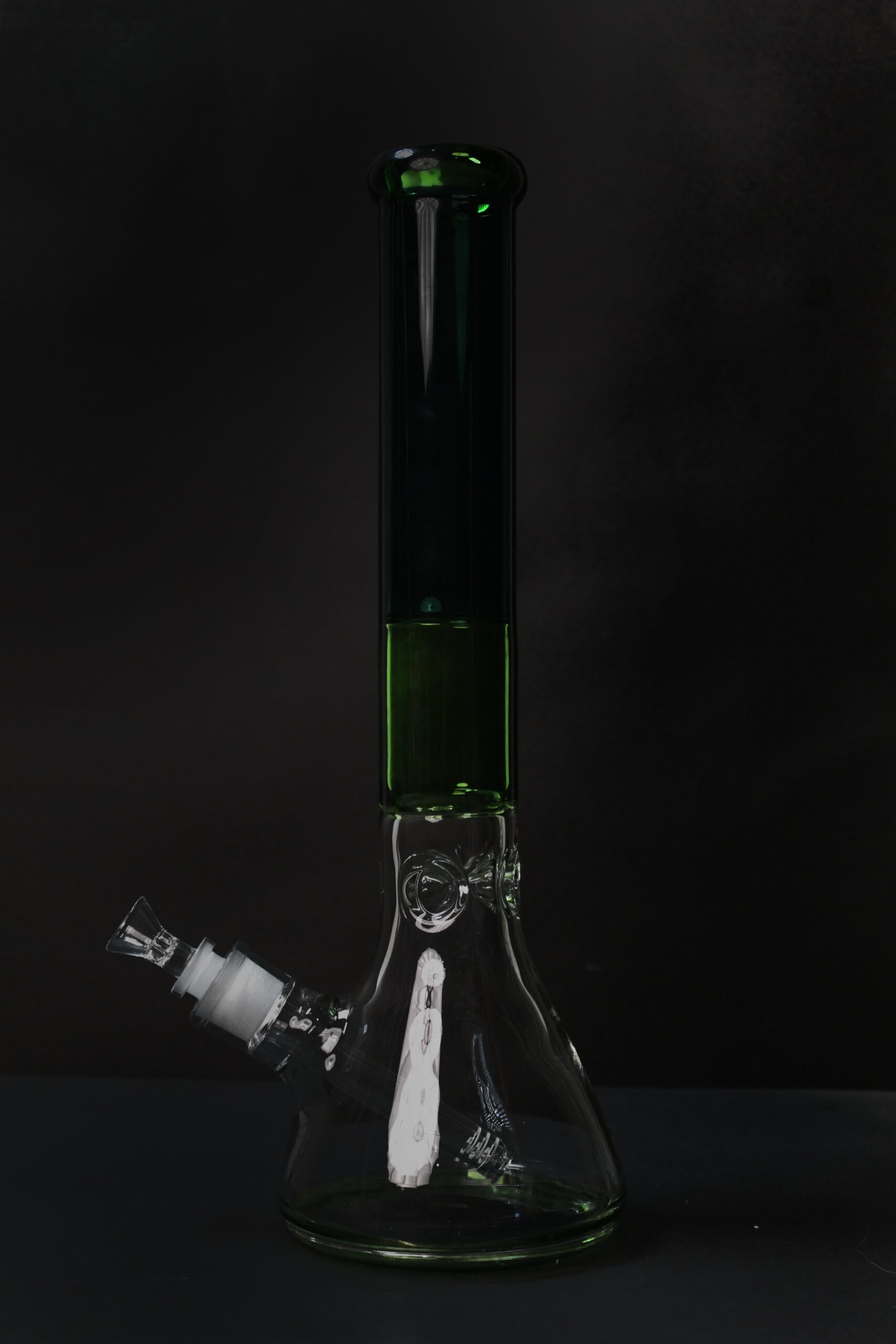 Turquoise Beaker Bong in Pakistan