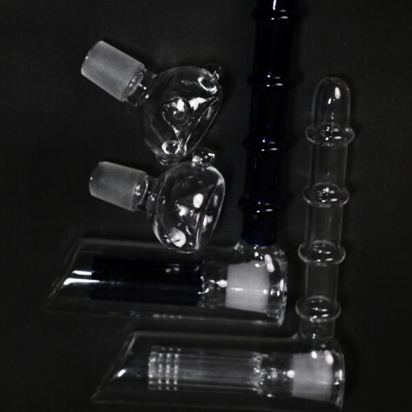 Glass Bubbler Pipe in Pakistan